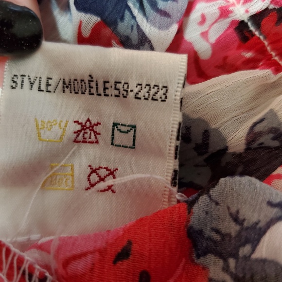 Dynamite Blouse - Picture 7 of 10